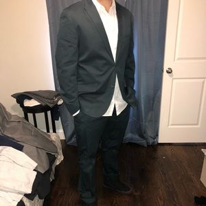 Men’s dark green suit